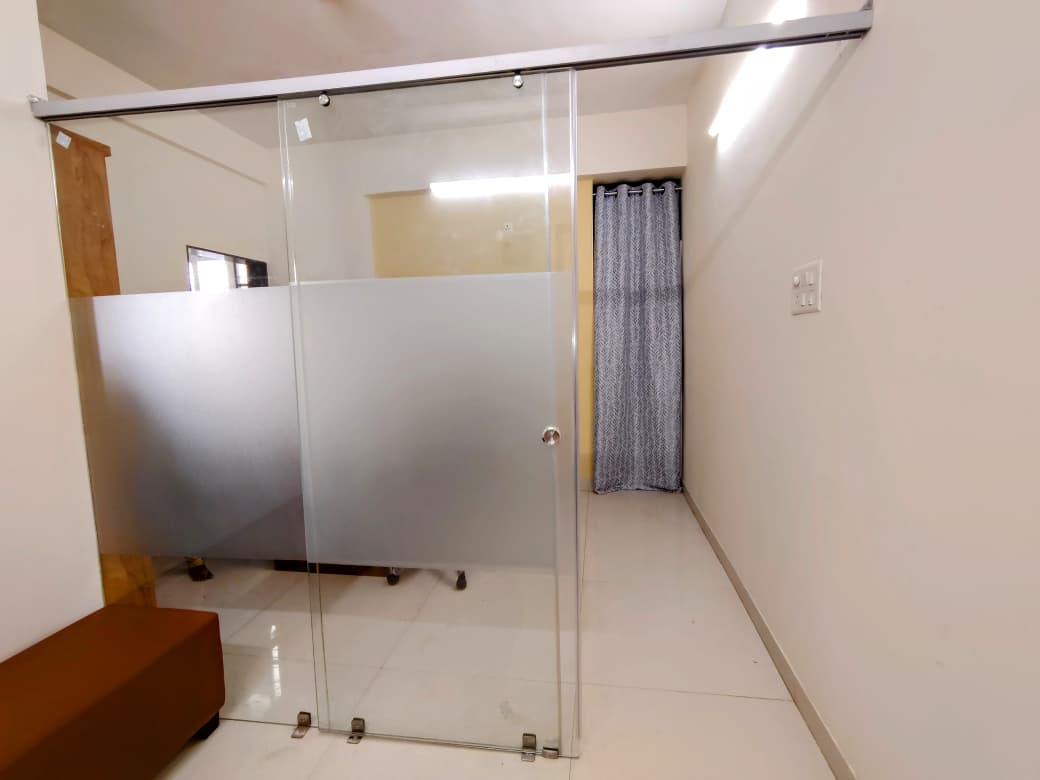 divorce-lawyer-in-pune-office