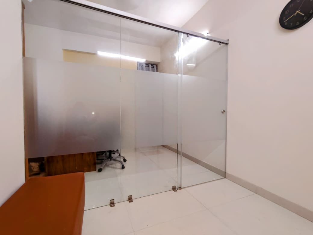 divorce-lawyer-in-pune-office